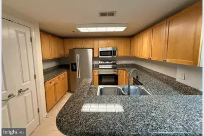 777 7th Street NW #1132, Washington, DC 20001 - Photo 11