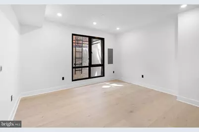 2504 41st Street NW #1, Washington, DC 20007 - Photo 7