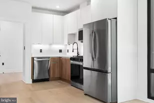 2504 41st St NW, Washington, DC 20007 - Photo 5