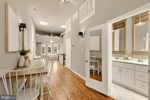 128 D St SE, Washington, DC 20003 - Photo 27