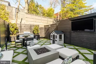 2733 P St NW, Washington, DC 20007 - Photo 23