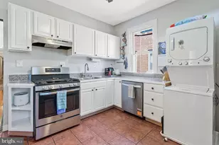 1527 Park Rd NW, Washington, DC 20010 - Photo 13