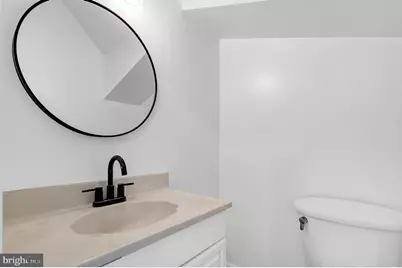 1749 L Street NE, Washington, DC 20002 - Photo 11