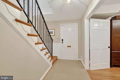 5721 Macarthur Boulevard NW, Washington, DC 20016 - Photo 3
