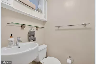 5721 Macarthur Boulevard NW, Washington, DC 20016 - Photo 5