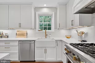 5721 MacArthur Blvd NW, Washington, DC 20016 - Photo 15
