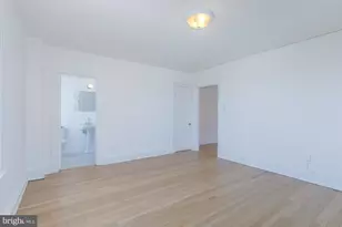 1915 16th St NW, Washington, DC 20009 - Photo 21