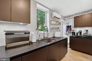 1023 6th St NE, Washington, DC 20002 - Photo 9