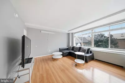 922 24th Street NW #312, Washington, DC 20037 - Photo 5