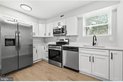 404 Mellon Street SE, Washington, DC 20032 - Photo 39