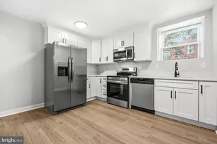 404 Mellon St SE, Washington, DC 20032 - Photo 5