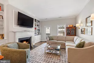 2011 Hillyer Pl NW, Washington, DC 20009 - Photo 5