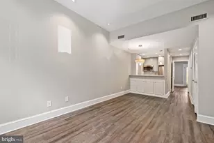 2011 Hillyer Pl NW, Washington, DC 20009 - Photo 13