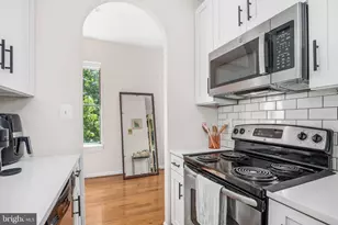 1700 15th St NW, Washington, DC 20009 - Photo 7