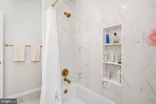 1700 15th St NW, Washington, DC 20009 - Photo 15