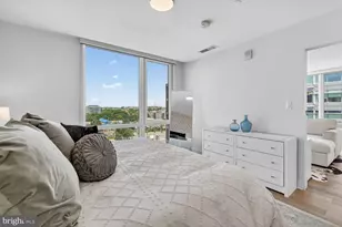 37 L St SE, Washington, DC 20003 - Photo 9