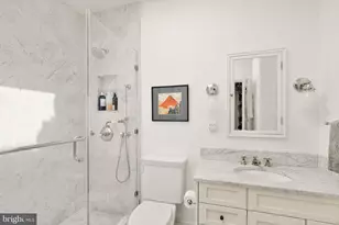 1747 Swann St NW, Washington, DC 20009 - Photo 23