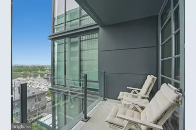 45 Sutton Square SW #702, Washington, DC 20024 - Photo 5
