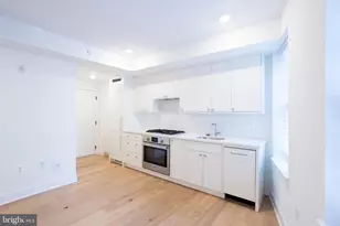2869 28th NW, Washington, DC 20008 - Photo 5