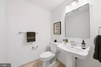 910 M Street NW #203, Washington, DC 20001 - Photo 23