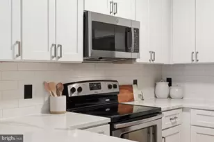 910 M St NW, Washington, DC 20001 - Photo 11