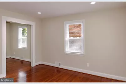 632 Faraday Place NE, Washington, DC 20017 - Photo 3