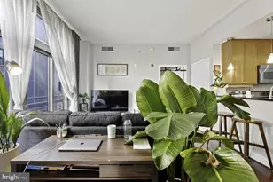 2120 Vermont Ave NW, Washington, DC 20001 - Photo 9