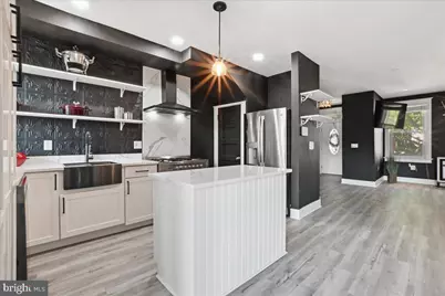 939 15th Street SE, Washington, DC 20003 - Photo 9