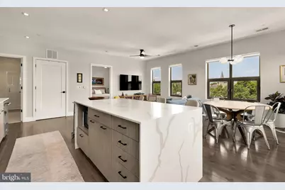 900 11th Street SE #401, Washington, DC 20003 - Photo 15