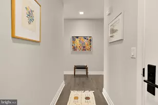 900 11th St SE, Washington, DC 20003 - Photo 3