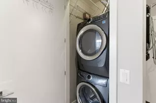 646 H St NE, Washington, DC 20002 - Photo 23