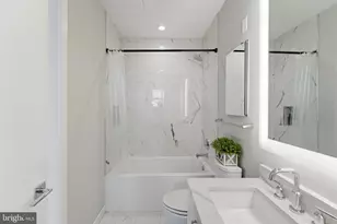 646 H St NE, Washington, DC 20002 - Photo 31