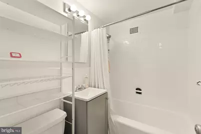 3701 Connecticut Avenue NW #802, Washington, DC 20008 - Photo 9