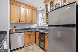 301 G St NE, Washington, DC 20002 - Photo 7
