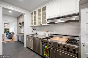 2934 Porter St NW, Washington, DC 20008 - Photo 11