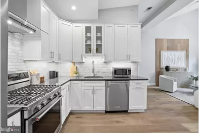 1117 Allison Street NW #3, Washington, DC 20011 - Photo 9
