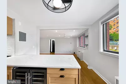 2725 39th Street NW #209, Washington, DC 20007 - Photo 11