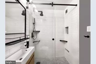 2725 39th Street NW #209, Washington, DC 20007 - Photo 17