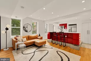 2370 Champlain St NW, Washington, DC 20009 - Photo 3