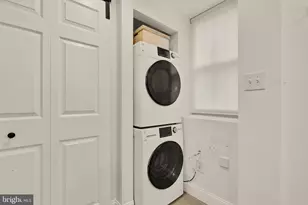 2370 Champlain St NW, Washington, DC 20009 - Photo 17