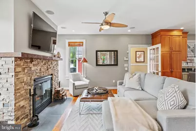 5213 Cathedral Avenue NW, Washington, DC 20016 - Photo 3