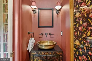 4300 44th St NW, Washington, DC 20016 - Photo 29