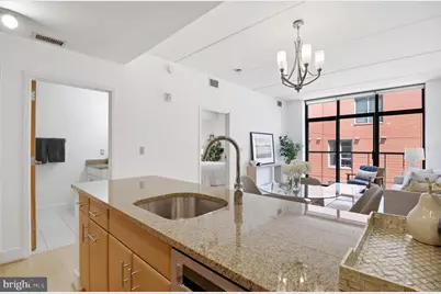 1529 14th Street NW #202, Washington, DC 20005 - Photo 3