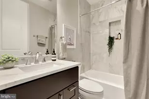 1223 Kenyon St NW, Washington, DC 20010 - Photo 9
