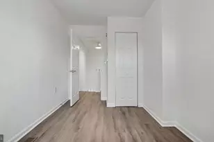 1028 Kenyon St NW, Washington, DC 20010 - Photo 9