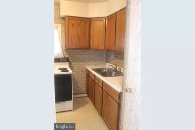 825 Barnaby Street SE, Washington, DC 20032 - Photo 7