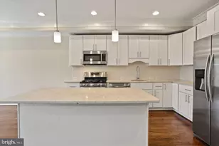 224 R St NE, Washington, DC 20002 - Photo 9