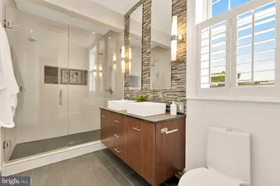 1430 K Street SE, Washington, DC 20003 - Photo 15