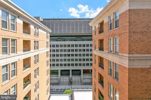 915 E St NW, Washington, DC 20004 - Photo 31