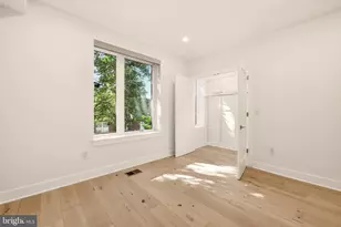 1023 16th St NE, Washington, DC 20002 - Photo 17